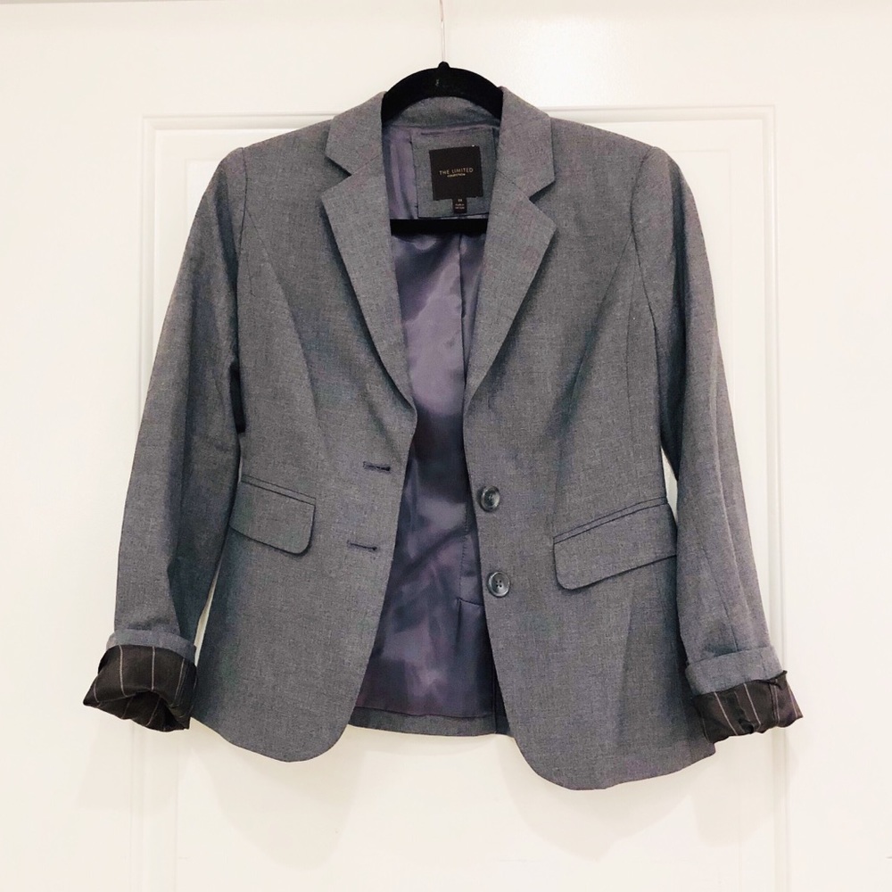 Grey Blazer w/Stripped Dark Grey Lining